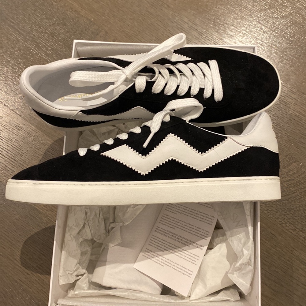 Stuart Weitzman Daryl sneakers. Size 8.5 - Picture 3 of 7
